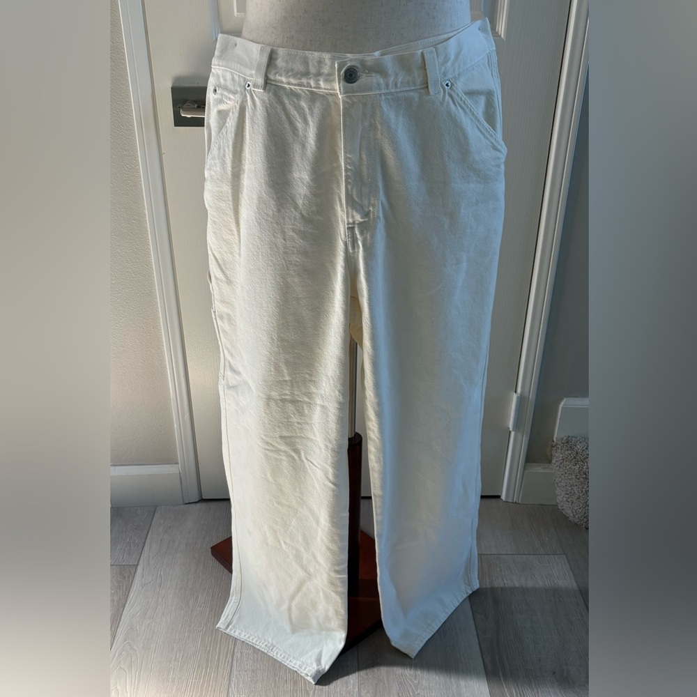Levi | Premium Utility Pants  | Cream | Size 31 | Like New